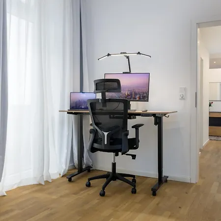 Apartamento K&m - High End Luxus - Zentral - Mit Arbeitsplatz Wiesbaden